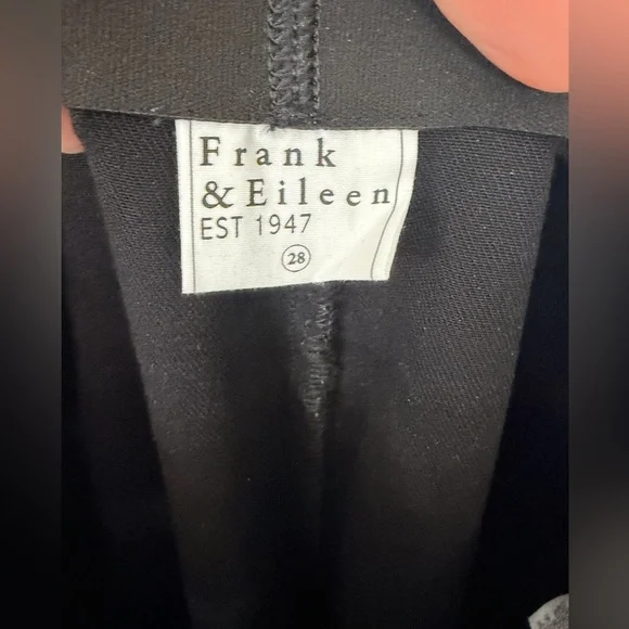 Frank & Eileen Derry Illusion Crop Pull On Jean Italian Dream Denim 28